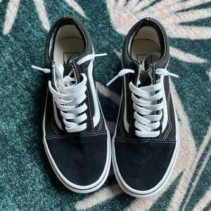 Black Old Skool Vans